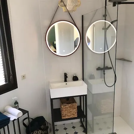 Le Vieux Chai Souzay-Champigny